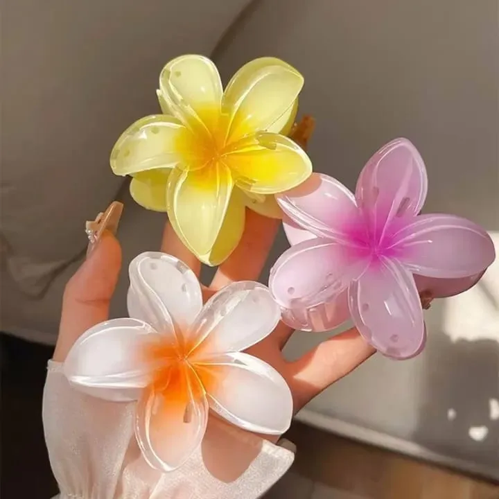 Flower Claw Hair Clips Demanding And Trending Clips Premium Quality and Colours and Unique Design Best Hair Accessories for Girls Random color | Daraz.pk